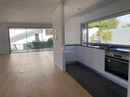 Moradia T3 em Lisboa - Photo 2