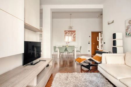 Via Conca del Naviglio, Milan, Lombardy 20123 - Photo 5