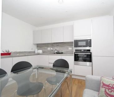 Room in a Shared Flat, Nyland Court, SE8 - Photo 6