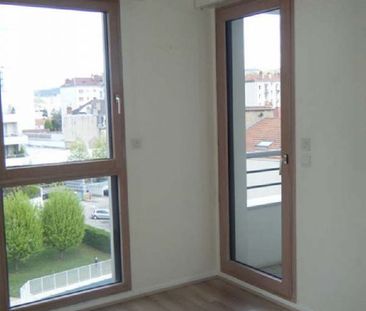Location Appartement 4 pièces 93m² BESANCON 25000 - Photo 3