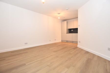 1 bedroom House To Let - Photo 2