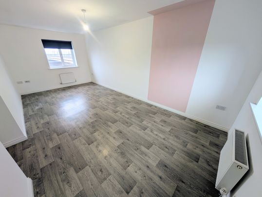 A 2 Bedroom Apartment - Photo 1