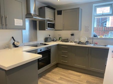 House share to rent - Photo 5