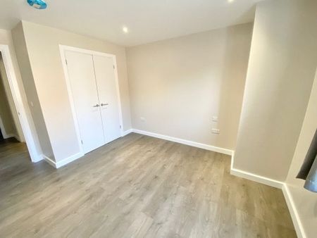 Danelaw Court, Hinckley, LE10 - Photo 5