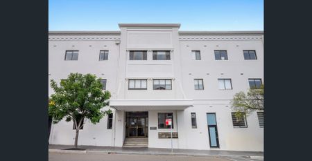 Bright. Fresh. Central. - Photo 5