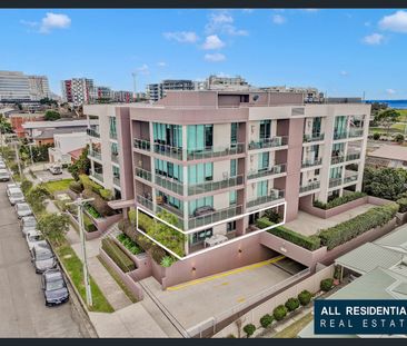 Seaside Serenity and Urban Sophistication Await: 2BR Apartment in W... - Photo 6