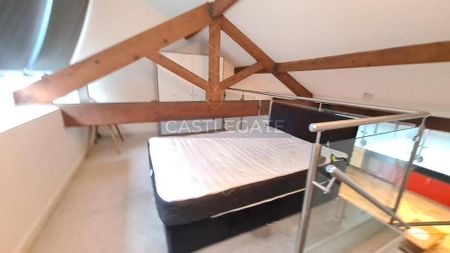 2 bedroom ground floor flat to rent - Photo 3