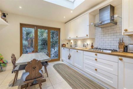 Railway Road, Teddington, TW11 - Photo 4