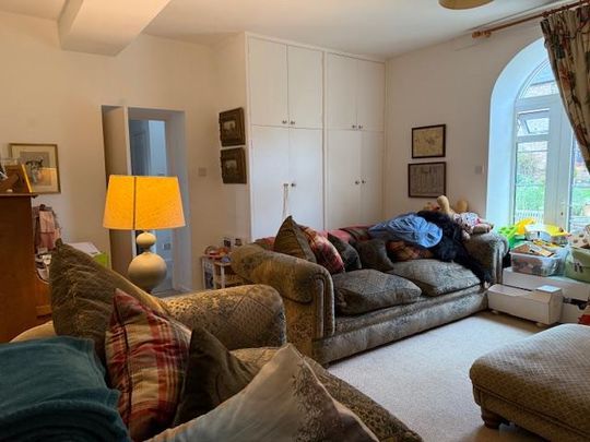 4 bedroom cottage to rent - Photo 1