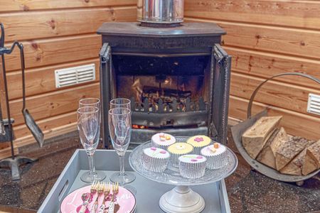 Menai Bridge - Photo 4