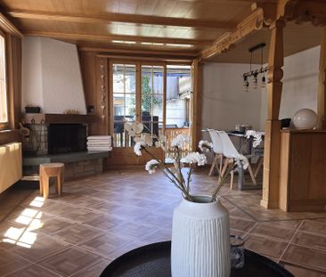 Sonnige 5.5-Zimmer- FERIEN-Wohnung mit Cheminée in Adelboden - Photo 1