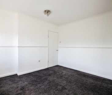 Birkwood Avenue, Barnsley, Cudworth - Photo 6