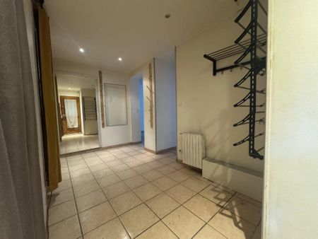 Location Appartement 3 pièces 50 m2 à Villers-Cotterêts - Photo 2