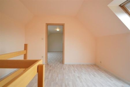 Ruim duplex appartement gelegen te Appels - Photo 3