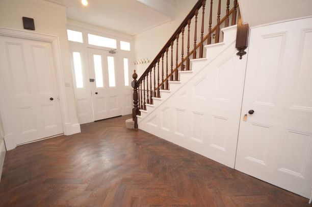 4 bedroom detached house to rent - Photo 1