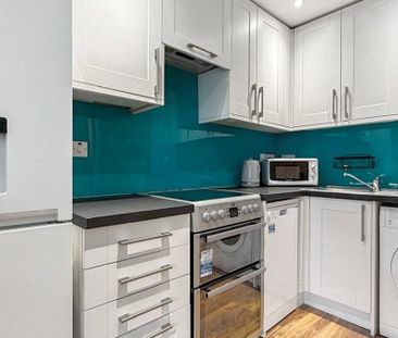 1 bedroom property to rent - Photo 3