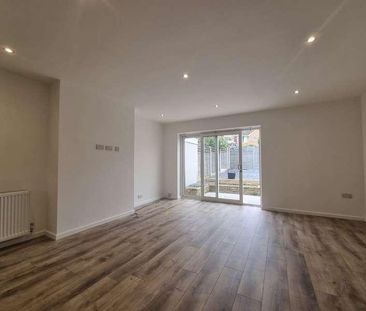 Winds Point, Hagley, Stourbridge, DY9 - Photo 2