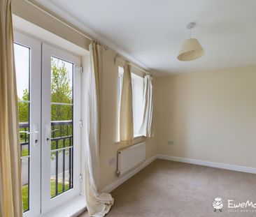 4 Bedroom - Photo 4