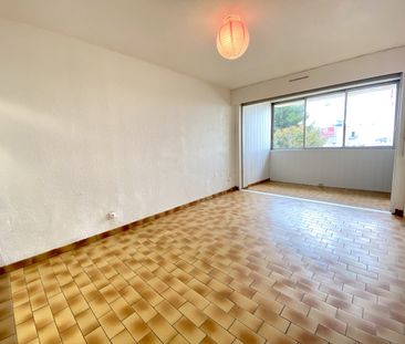 Location Appartement 2 pièces 27m² SETE 34200 - Photo 1