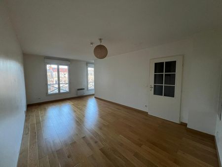 Location Appartement 1 pièce 32m² LILLE 59000 - Photo 2