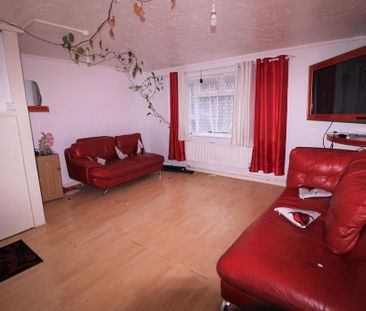 2 bedroom duplex to rent - Photo 2