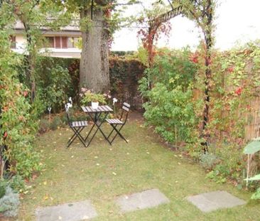 CHARMANTE MAISONNETTE DE VILLAGE AVEC JARDIN - Photo 6