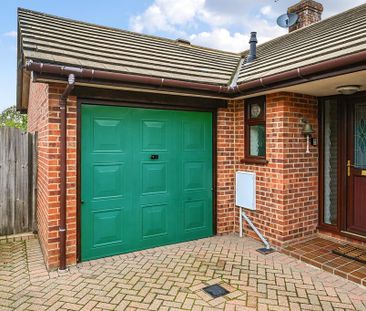 1 bedroom detached bungalow to rent - Photo 1