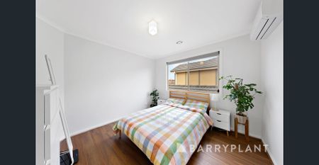 Comfortable Contemporary Living! - Photo 2