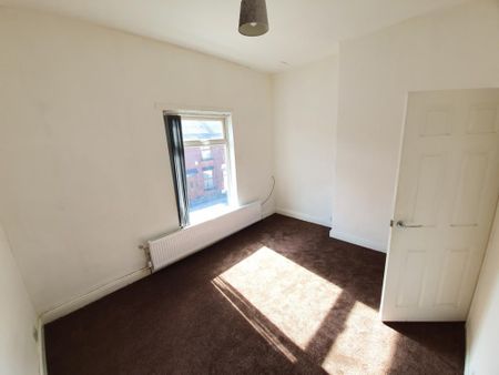 Trafalgar Street, Ashton-under-lyne, OL7 - Photo 2