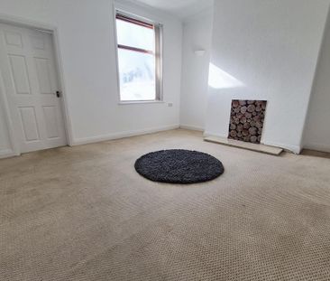 2 bedroom house to rent - Photo 2