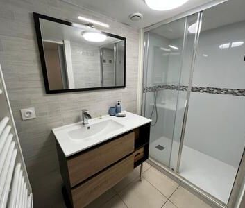 Location Appartement 1 pièce 39m² TOULON 83000 - Photo 6