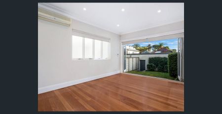 Great Family Home in excellent location - Photo 5