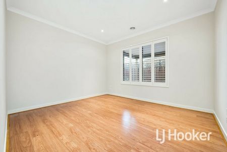 Generous Family Home - Photo 2