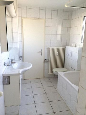 Attraktive Attikawohnung mit wunderschöner Terrasse! - Foto 2