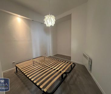 Location Appartement 1 pièce 46m² MARSEILLE 3ème - Photo 4