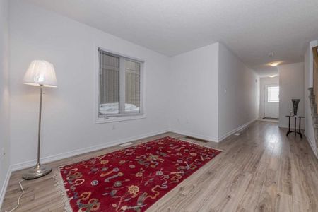 For Lease - 215 Diana Drive, Orillia, Ontario - Photo 5