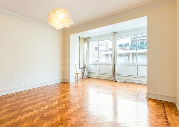 Apartamento T3 em Lisboa