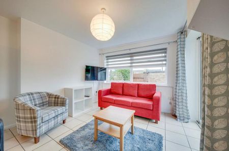 5 bedroom house to rent - Photo 3