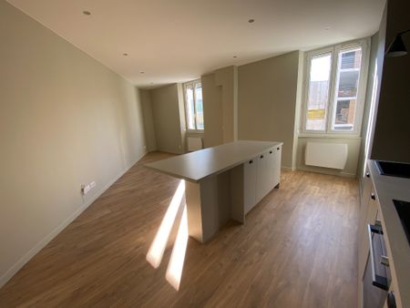 Location Appartement 2 pièces 46m² - Photo 5