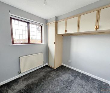 4 bedroom detached house to rent - Photo 6