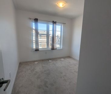 For Lease - 7 Carneros Way, Markham, Ontario - Photo 6