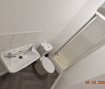 1 Bed Flat, Crescent Road, LU2 - Photo 6