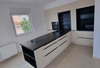 Elegant villa with swimmimg pool in Palmanova