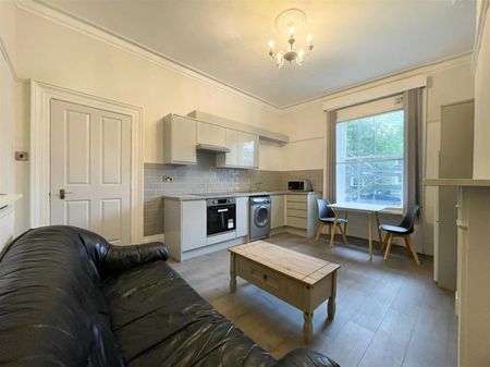 Flat 2, 9 Parkers Road, Sheffield - Photo 5