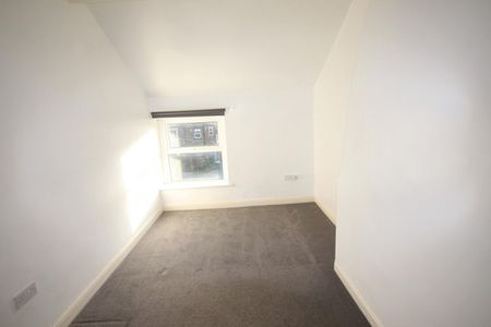 1 bedroom Flat To Let Total Size: 559 SQ FT - Photo 4