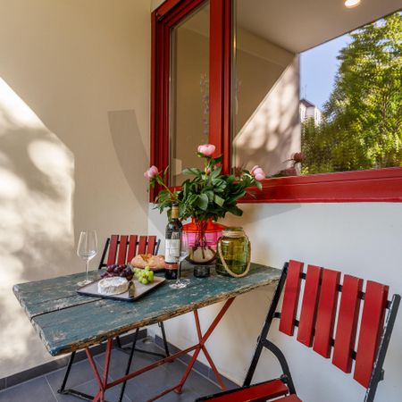 Nice Vintage Living - Photo 3