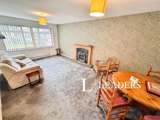 3 bedroom bungalow to rent - Photo 1