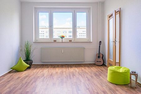 Beste Aussichten für Paare - 2-Raum-Wohnung mit Balkon - Foto 2