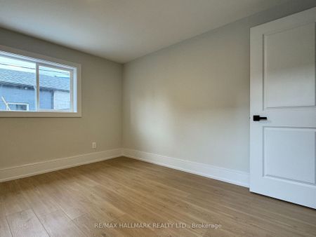 Townhouse For Lease | C8131046 - Photo 2