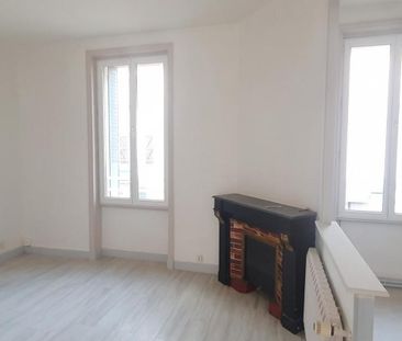 Location Appartement 3 pièces 63m² ROANNE 42300 - Photo 2